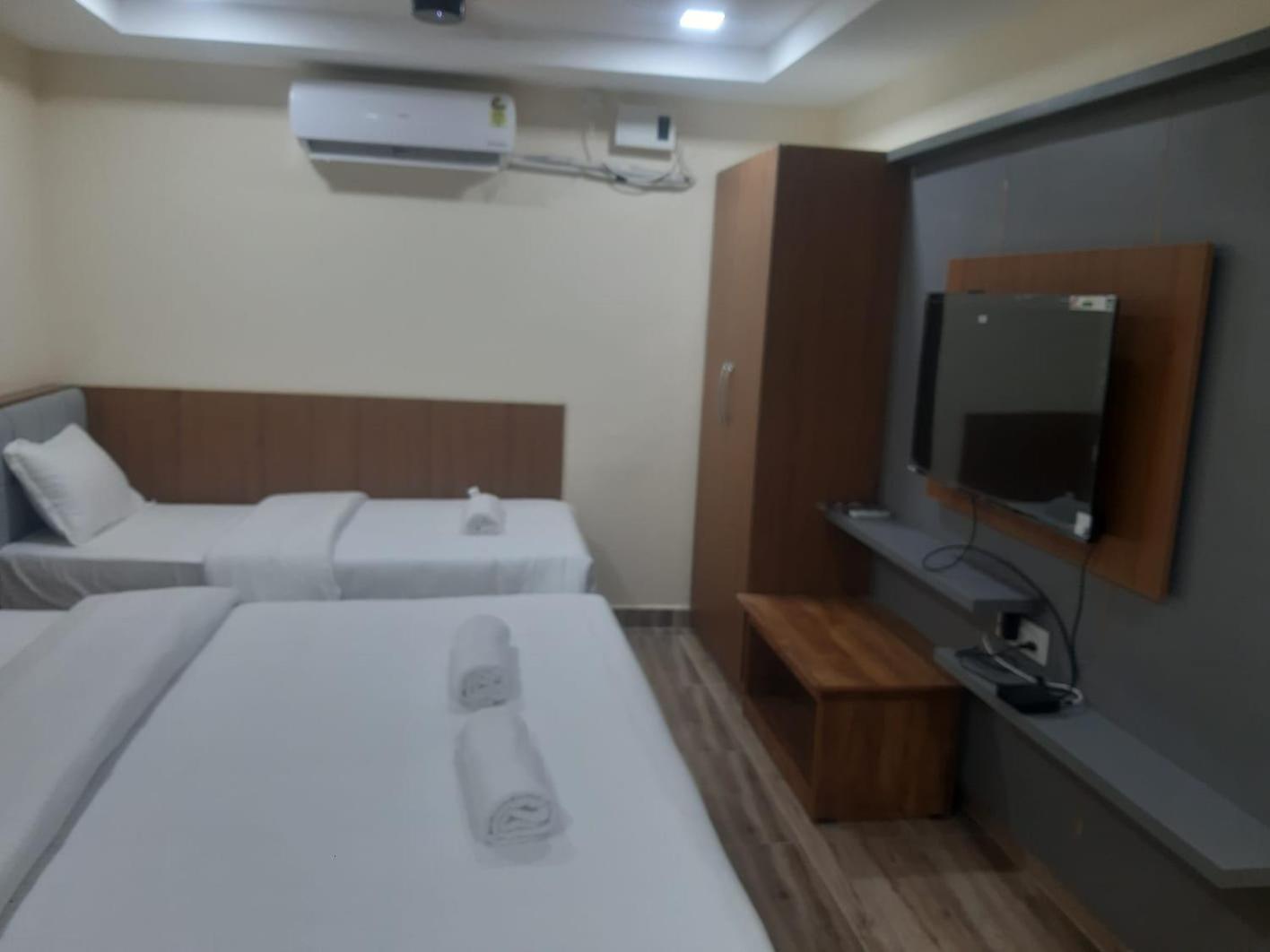 Lakshmi Narayana Grand Otel Kanchipuram Dış mekan fotoğraf